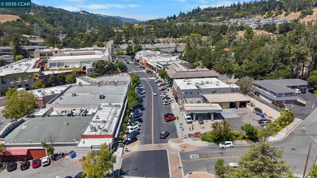 $1,829,000 | 10 Albo Court, Orinda, CA 94563