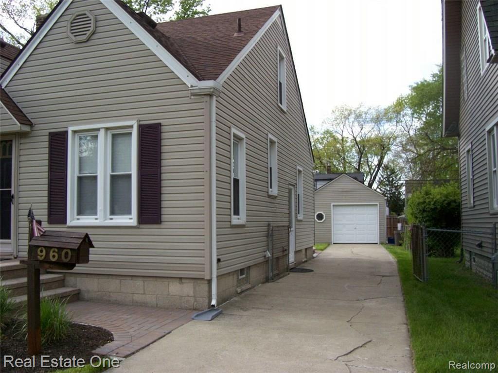 960 Cambridge Road Berkley, MI 48072 - Photo 30 of 30 Angled side view also featuring new brick paver walkway, steps and front porch