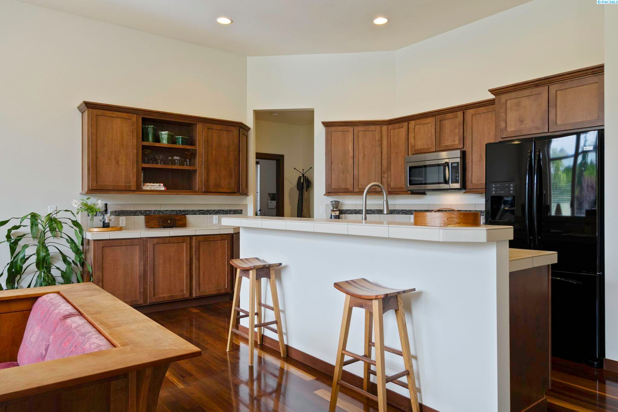 2754 Katie Road Kennewick, WA 99338 - Photo 15 of 43 Gallery Image 15