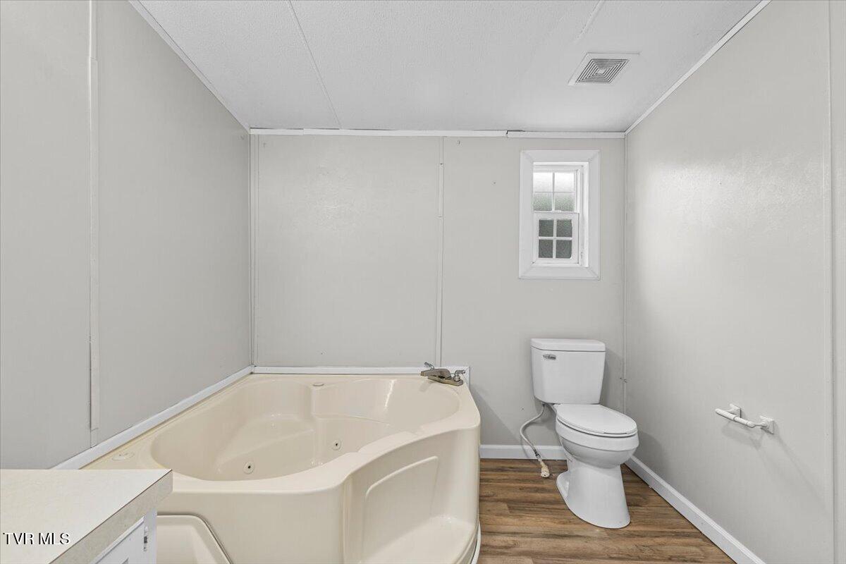 480 Russell Hill Road Speedwell, TN 37870 - Photo 17 of 37 25-128A5664