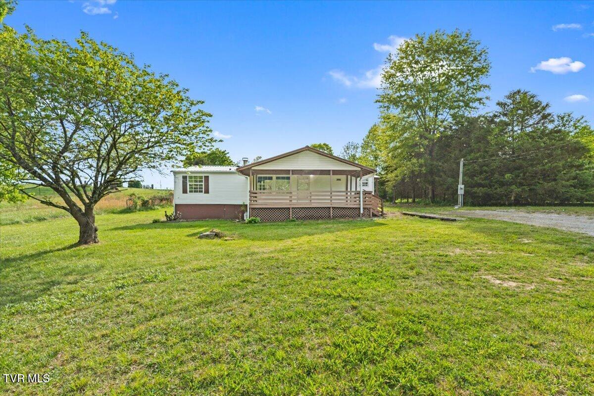 480 Russell Hill Road Speedwell, TN 37870 - Photo 33 of 37 04-128A5592