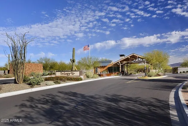 $1,485,000 | 17449 East Quail Track Road, Rio Verde, AZ 85263