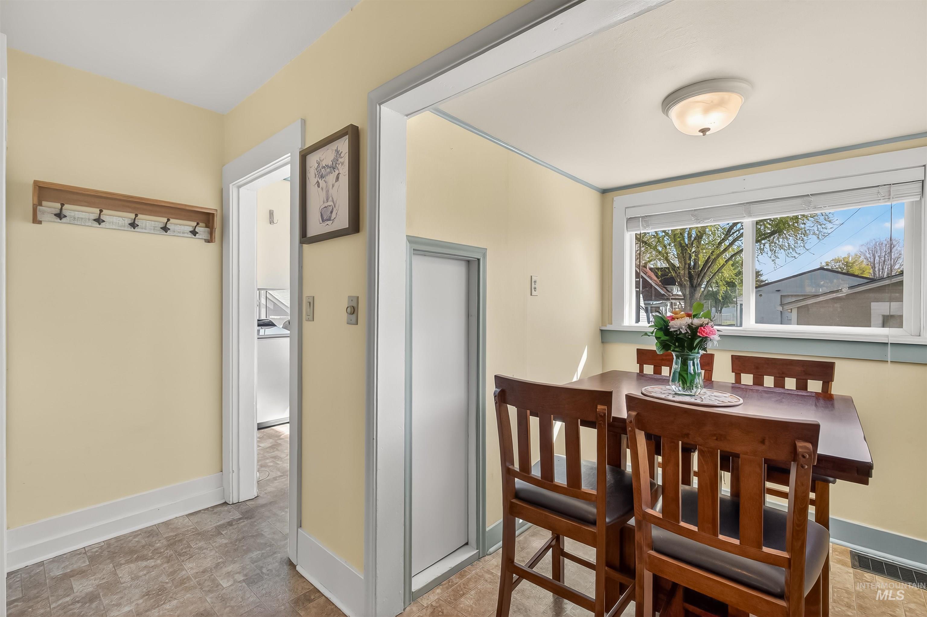 921 3rd Street Clarkston, WA 99403 - Photo 12 of 39 Dining area featuring stone finish flooring and baseboards