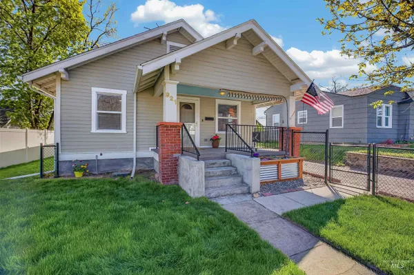 $290,000 | 921 3rd Street, Clarkston, WA 99403