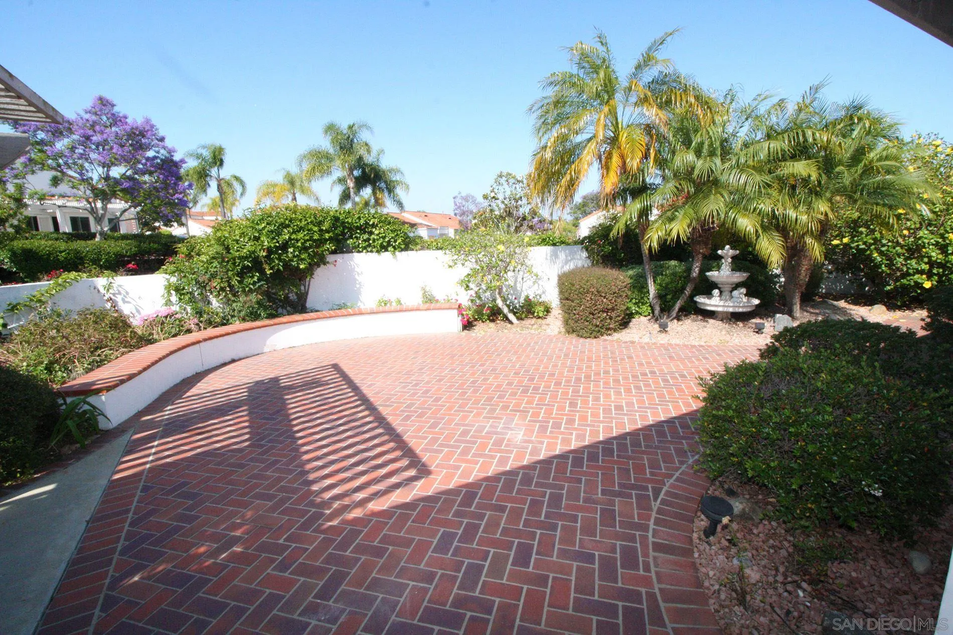 4190 Rhodes Way Oceanside, CA 92056 - Photo 2 of 25