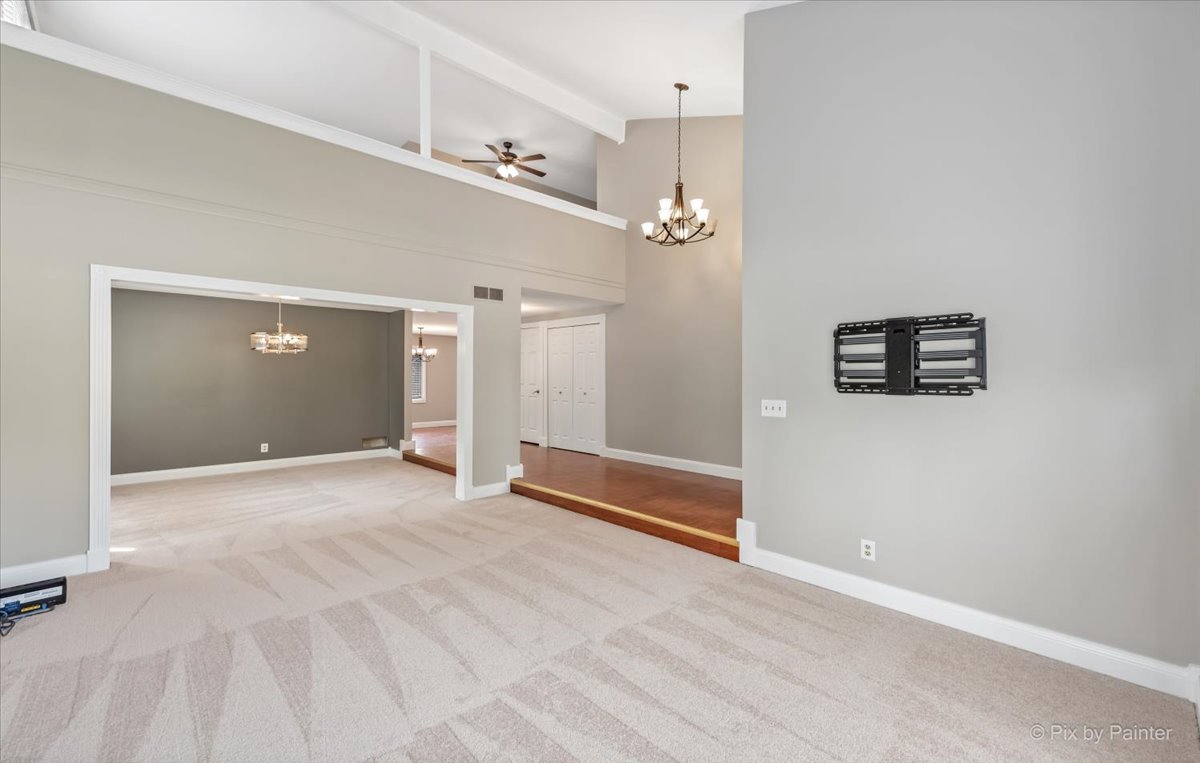 1240 Giese Road Batavia, IL 60510 - Photo 4 of 47