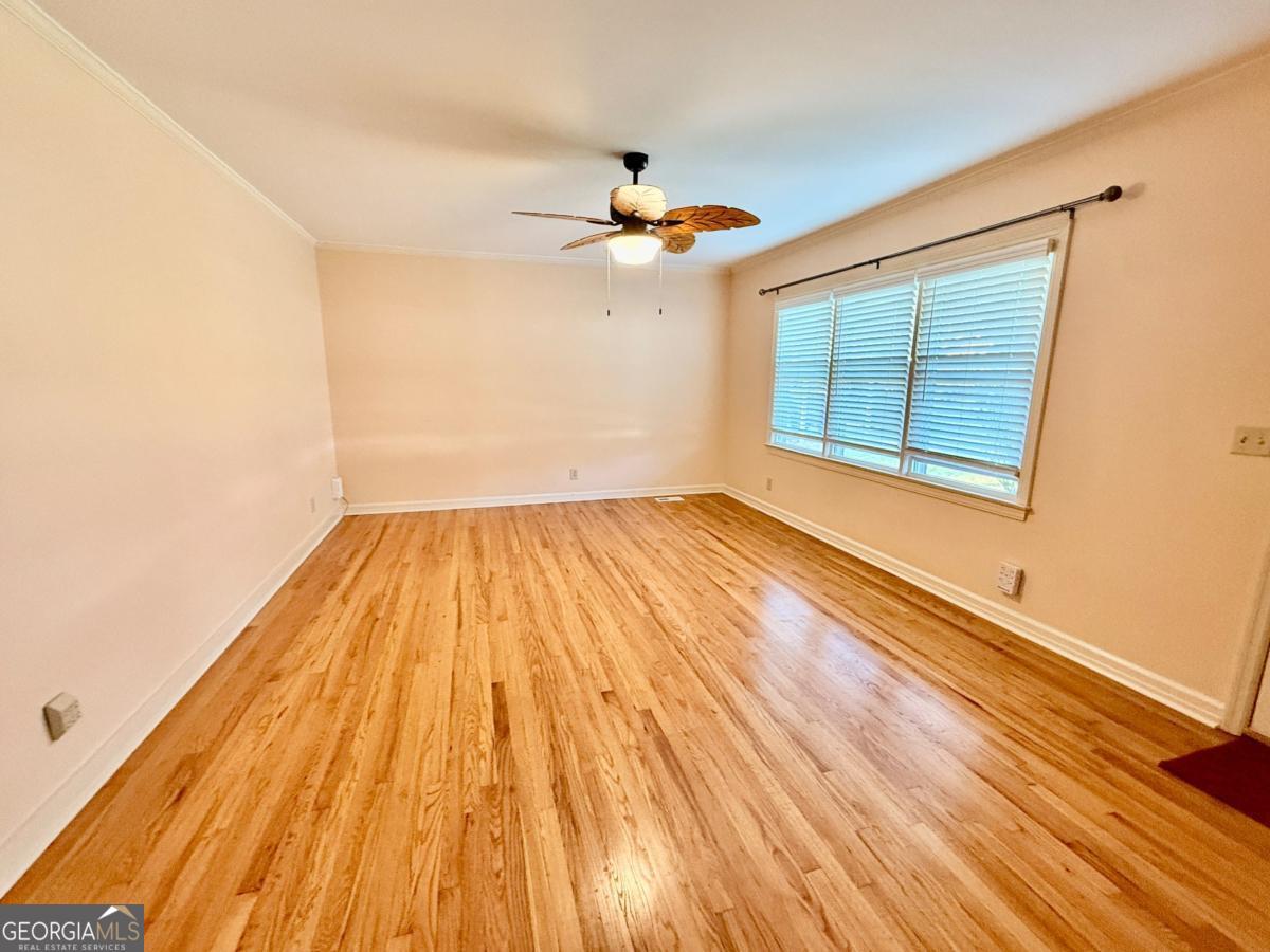 313 Forrest Avenue Adel, GA 31620 - Photo 5 of 12