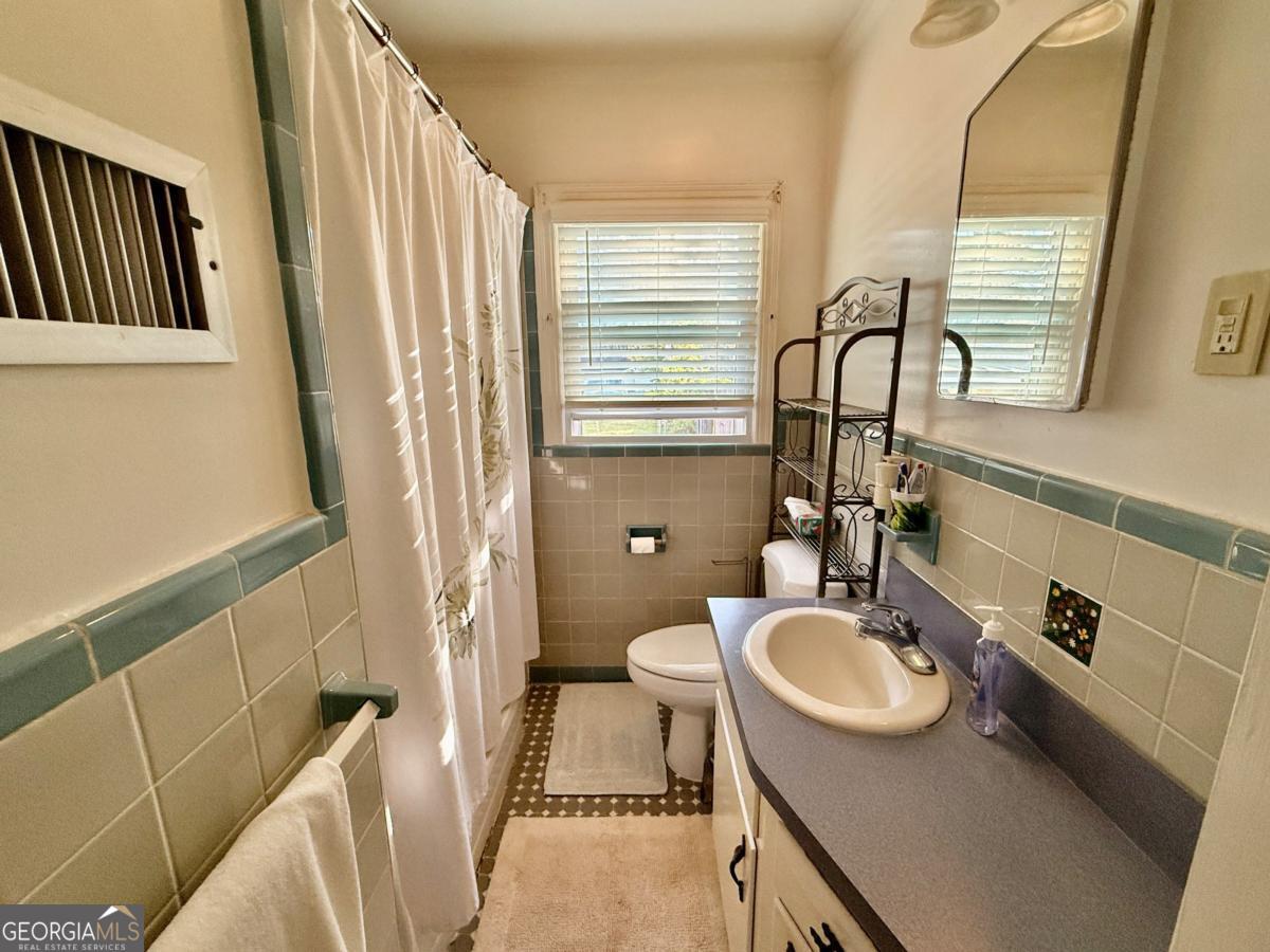 313 Forrest Avenue Adel, GA 31620 - Photo 7 of 12