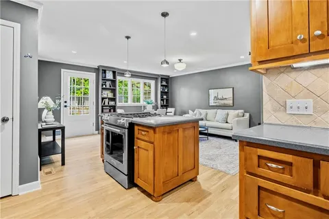 $650,000 | 7117 Cedar Street, Prairie Village, KS 66208