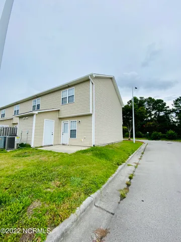 $1,100 | 172 Cornerstone Place, Jacksonville, NC 28546