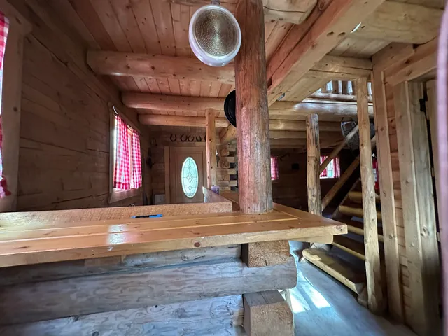 $2,950 | 14 Car Mar Lane, Salem, NH 03079