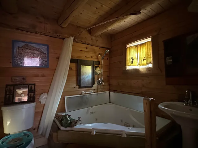 $2,950 | 14 Car Mar Lane, Salem, NH 03079