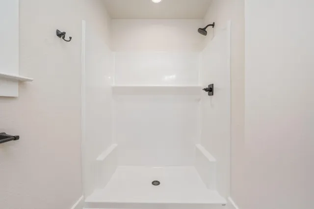 $309,999 | 116 North Savage Street, Crestview, FL 32536