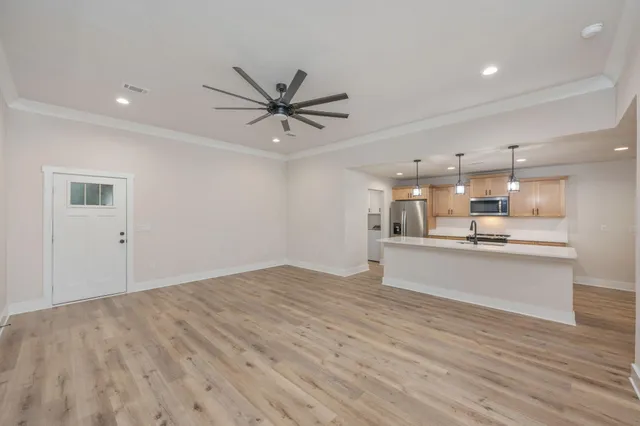 $309,999 | 116 North Savage Street, Crestview, FL 32536