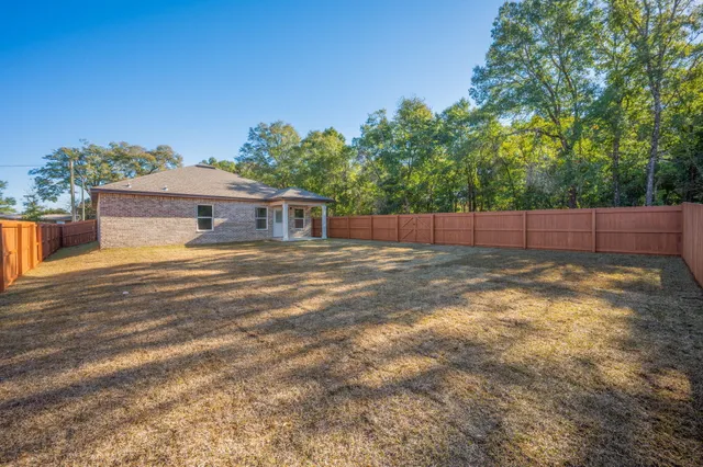 $309,999 | 116 North Savage Street, Crestview, FL 32536