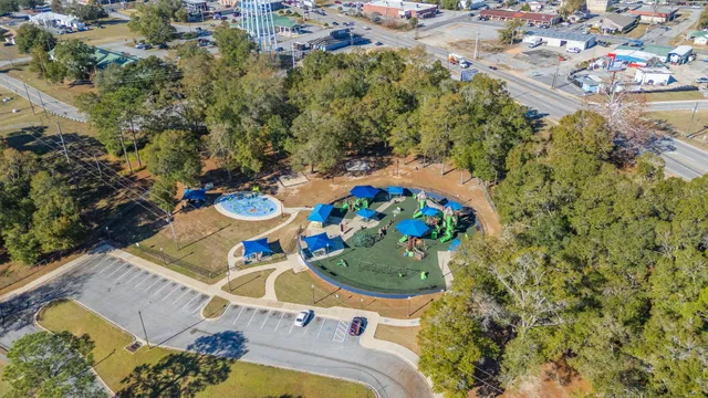 $309,999 | 116 North Savage Street, Crestview, FL 32536