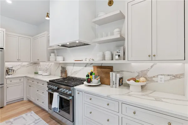 $1,050,000 | 17 Brighton Place, St. Simons Island, GA 31522