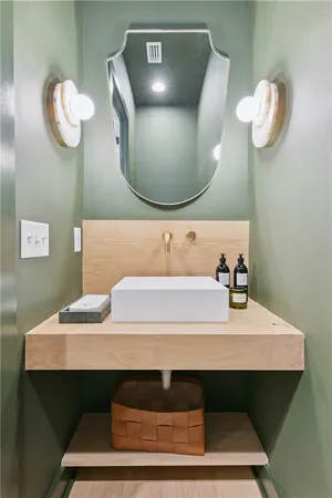 $1,050,000 | 17 Brighton Place, St. Simons Island, GA 31522