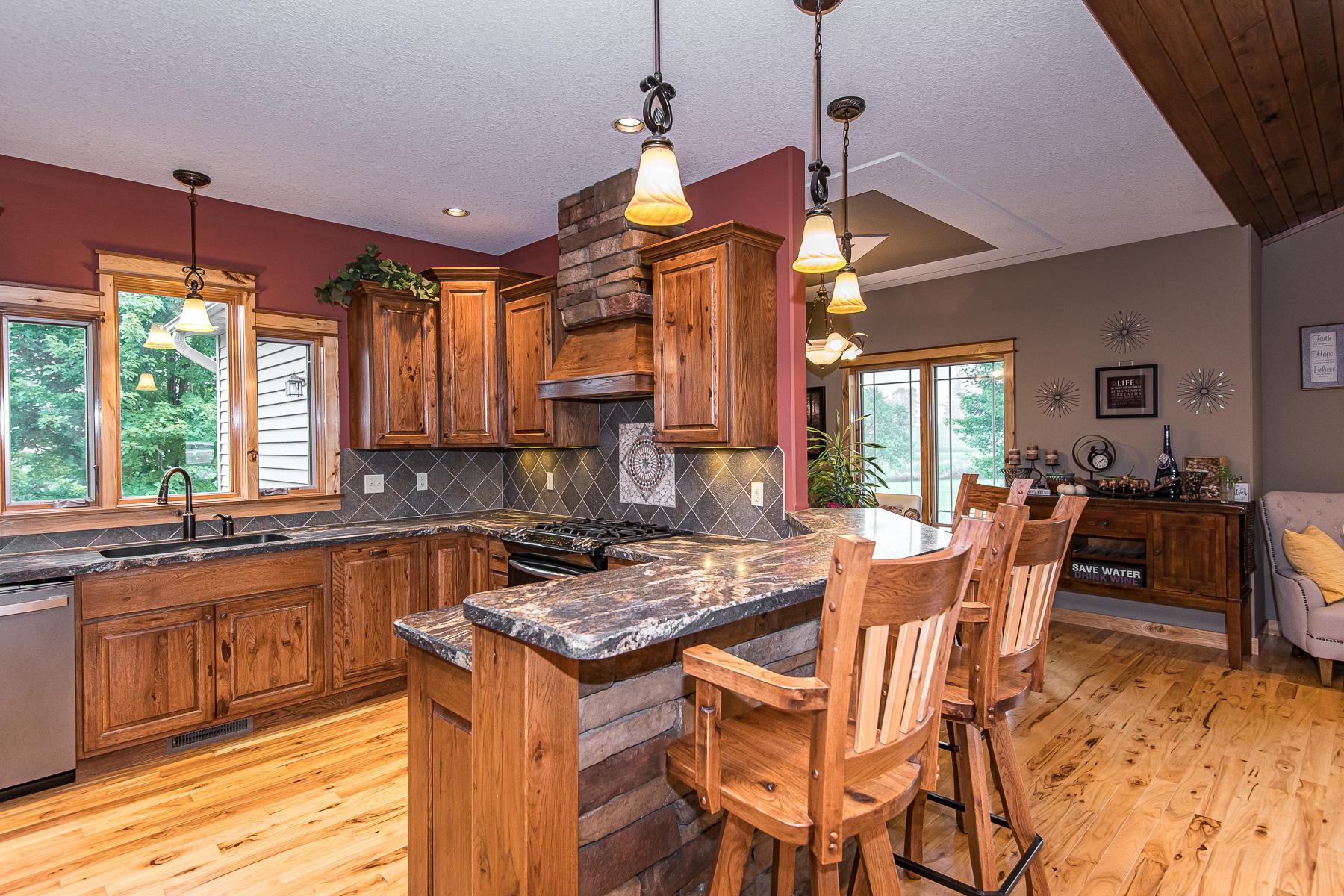6641 Simpson Road Southeast Rochester, MN 55904 - Photo 15 of 49 Gallery Image 15