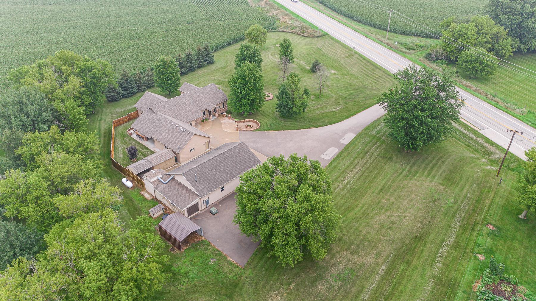 6641 Simpson Road Southeast Rochester, MN 55904 - Photo 4 of 49 Gallery Image 4