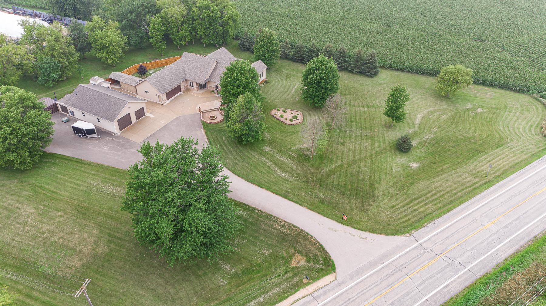 6641 Simpson Road Southeast Rochester, MN 55904 - Photo 5 of 49 Gallery Image 5