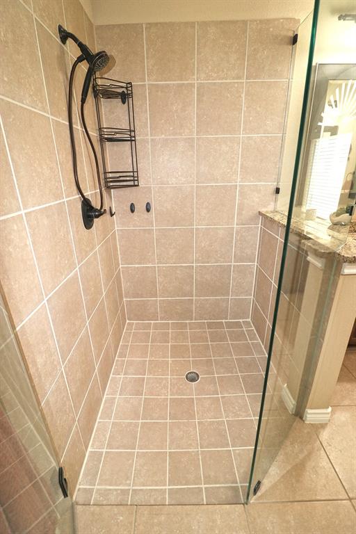 8313 Bishop Pine Road Denton, TX 76208 - Photo 19 of 39 Shower
