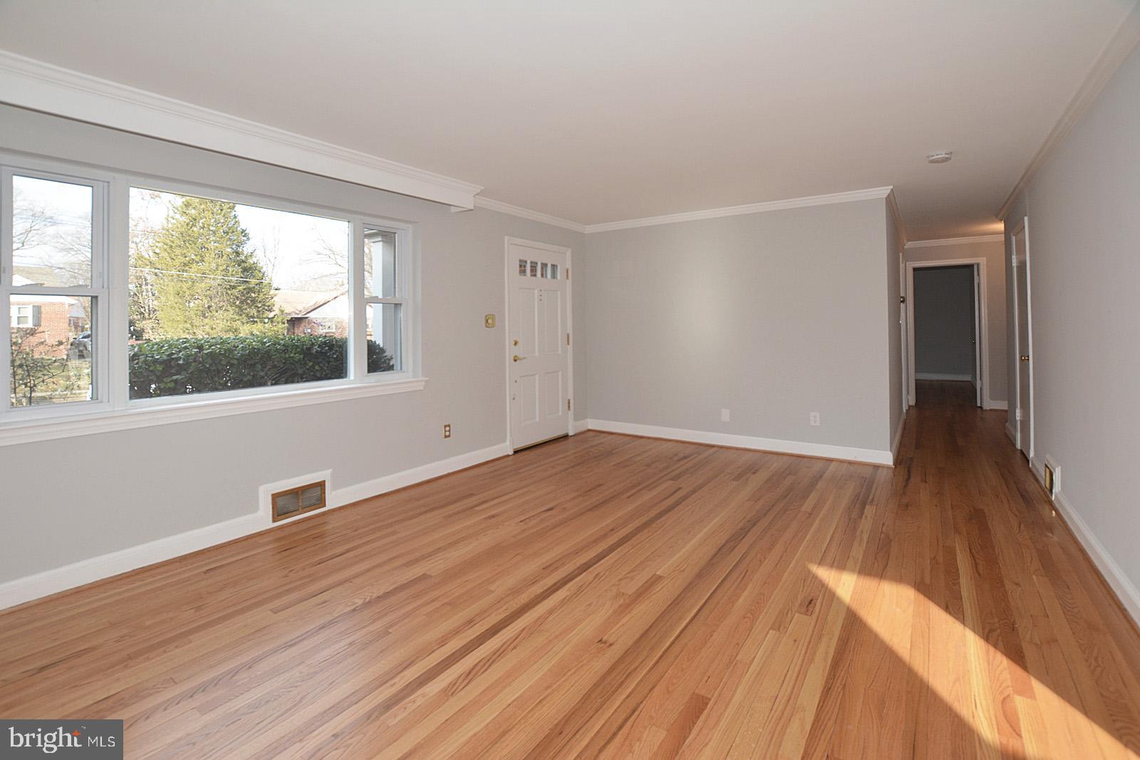 5905 Grayson Street Springfield, VA 22150 - Photo 18 of 33