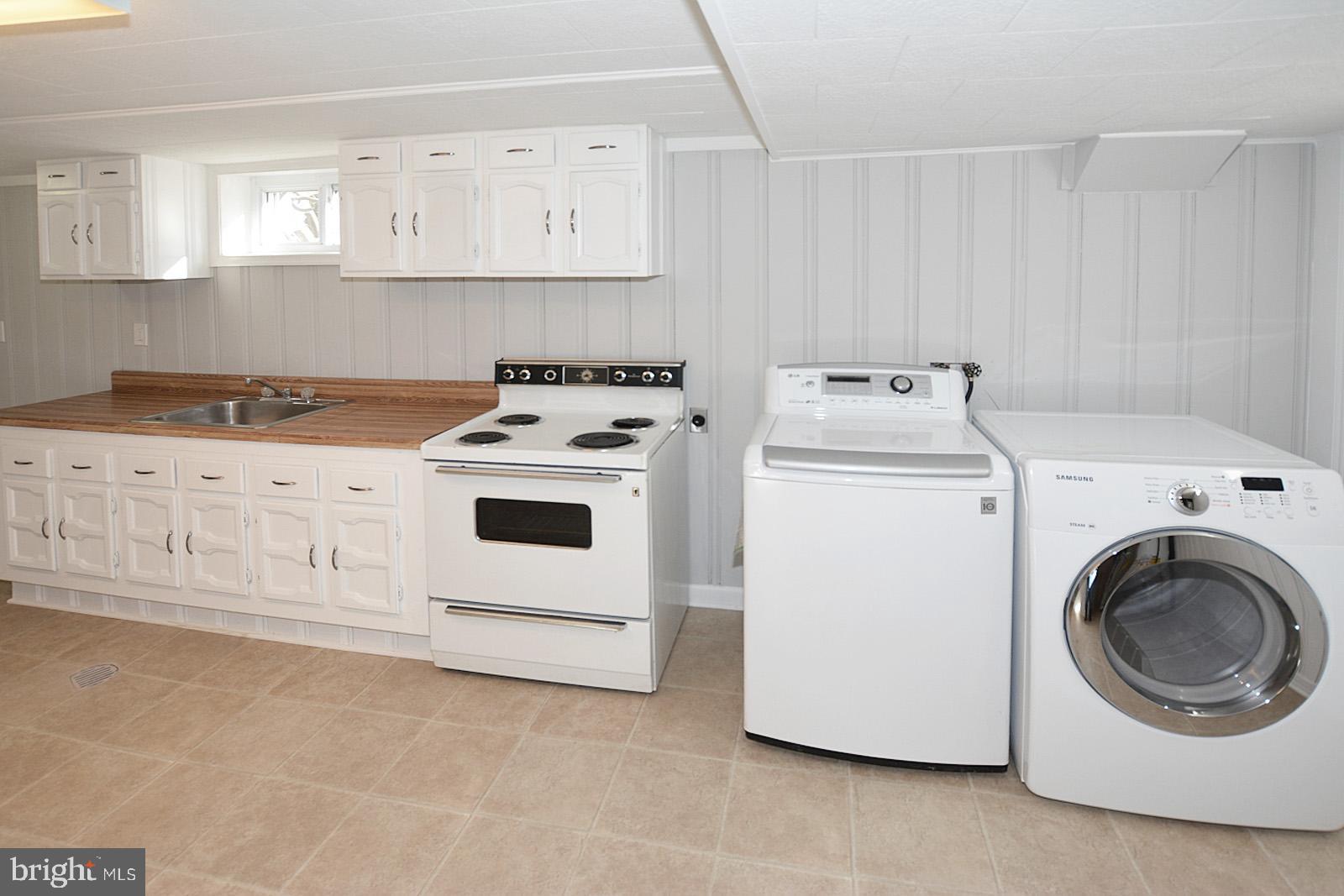 5905 Grayson Street Springfield, VA 22150 - Photo 23 of 33