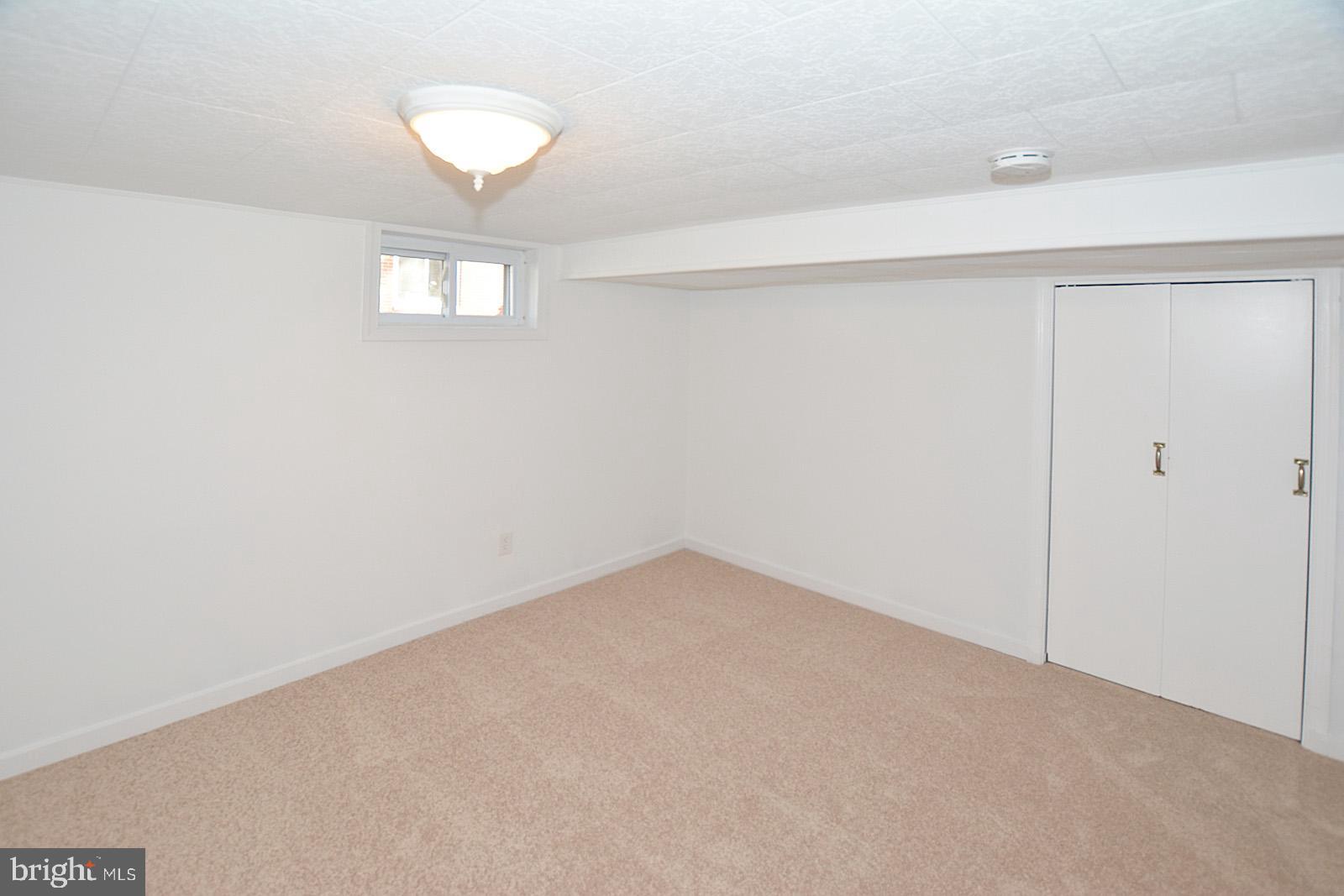 5905 Grayson Street Springfield, VA 22150 - Photo 26 of 33