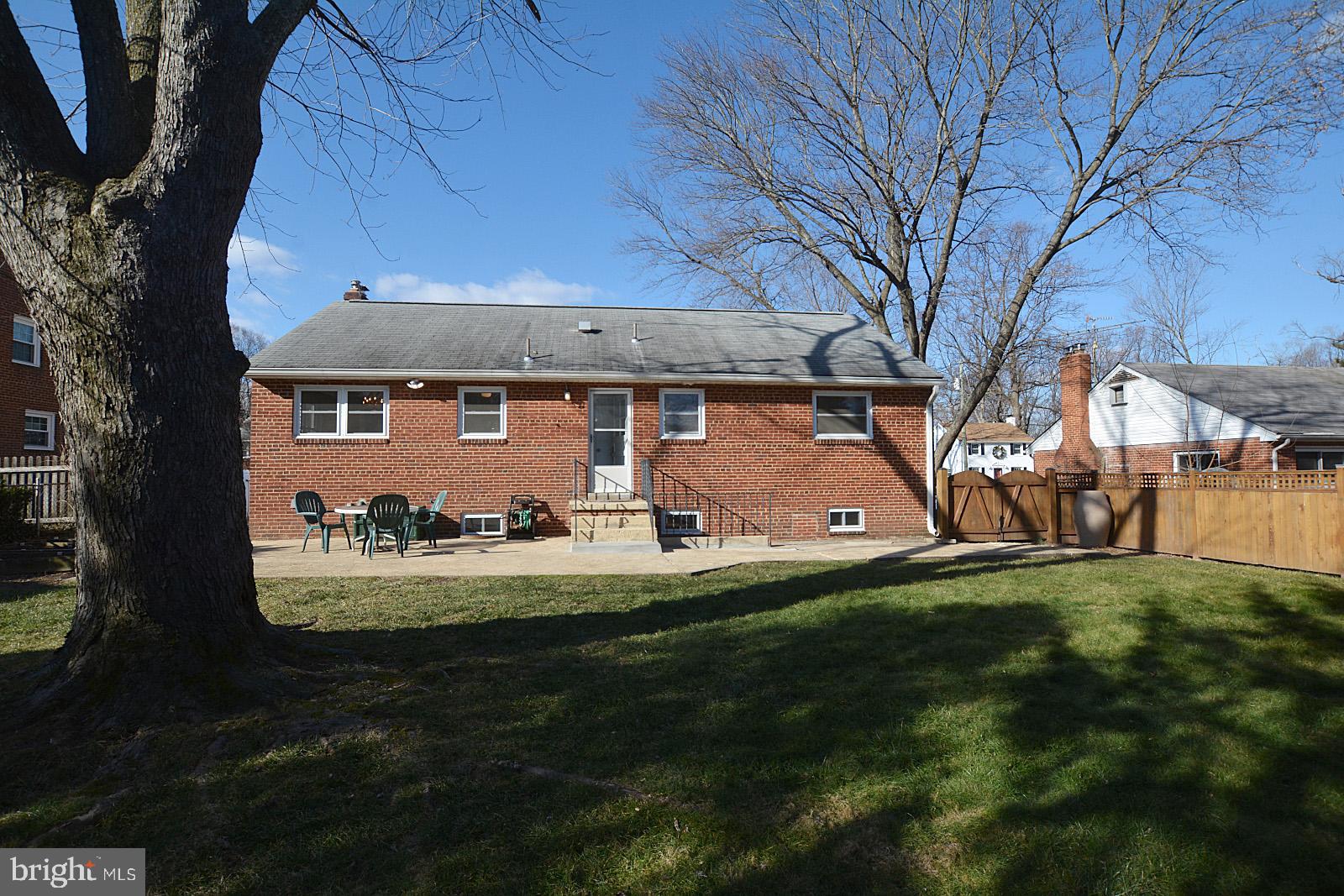 5905 Grayson Street Springfield, VA 22150 - Photo 29 of 33