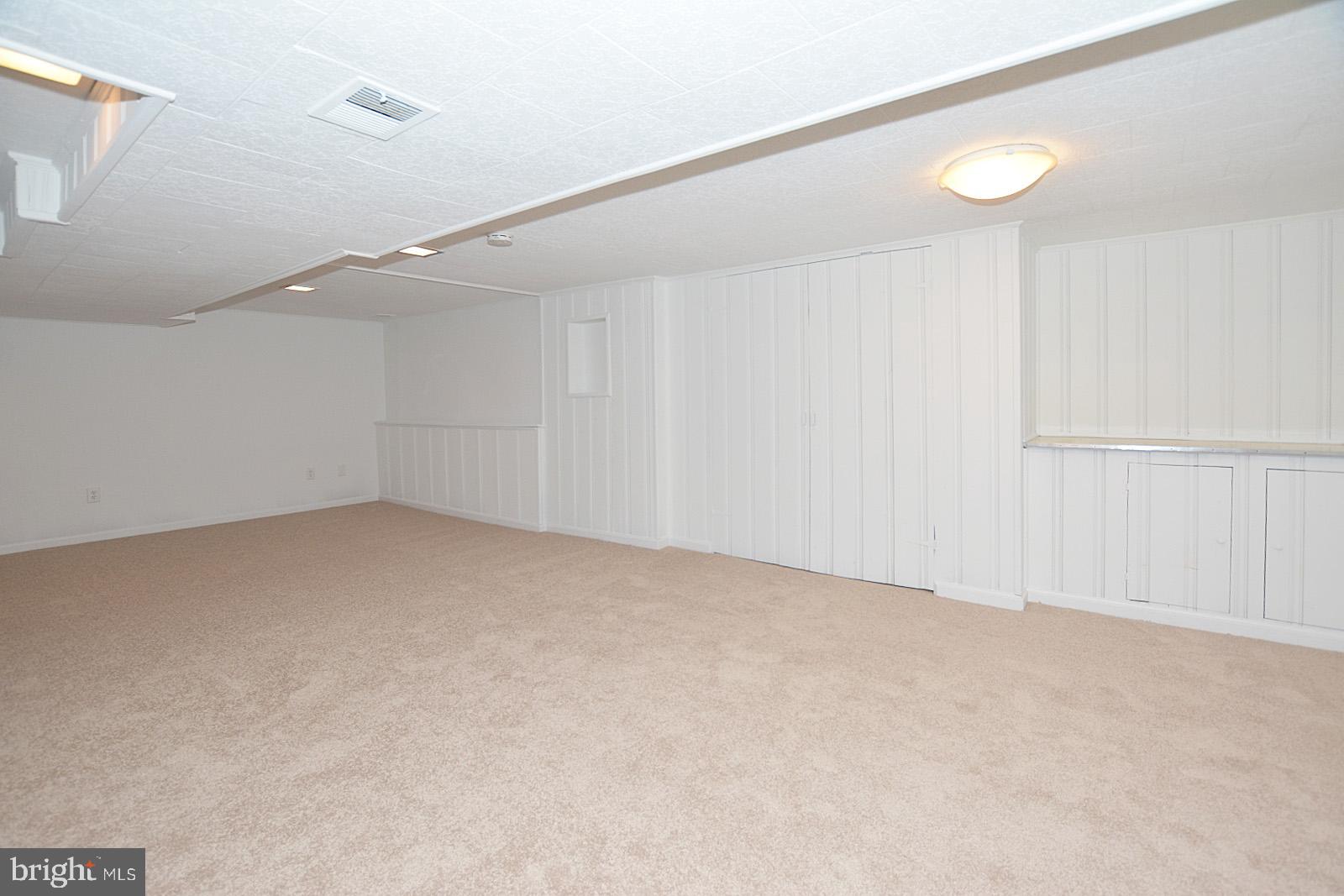 5905 Grayson Street Springfield, VA 22150 - Photo 31 of 33