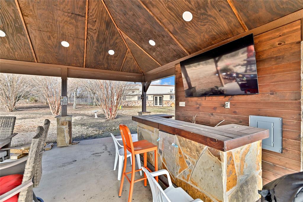 7709 Fm 902 Sherman, TX 75092 - Photo 6 of 38 Covered Entertainment