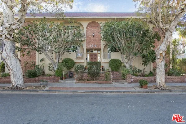 $3,000 | 2616 5th Street, Unit 207, Santa Monica, CA 90405