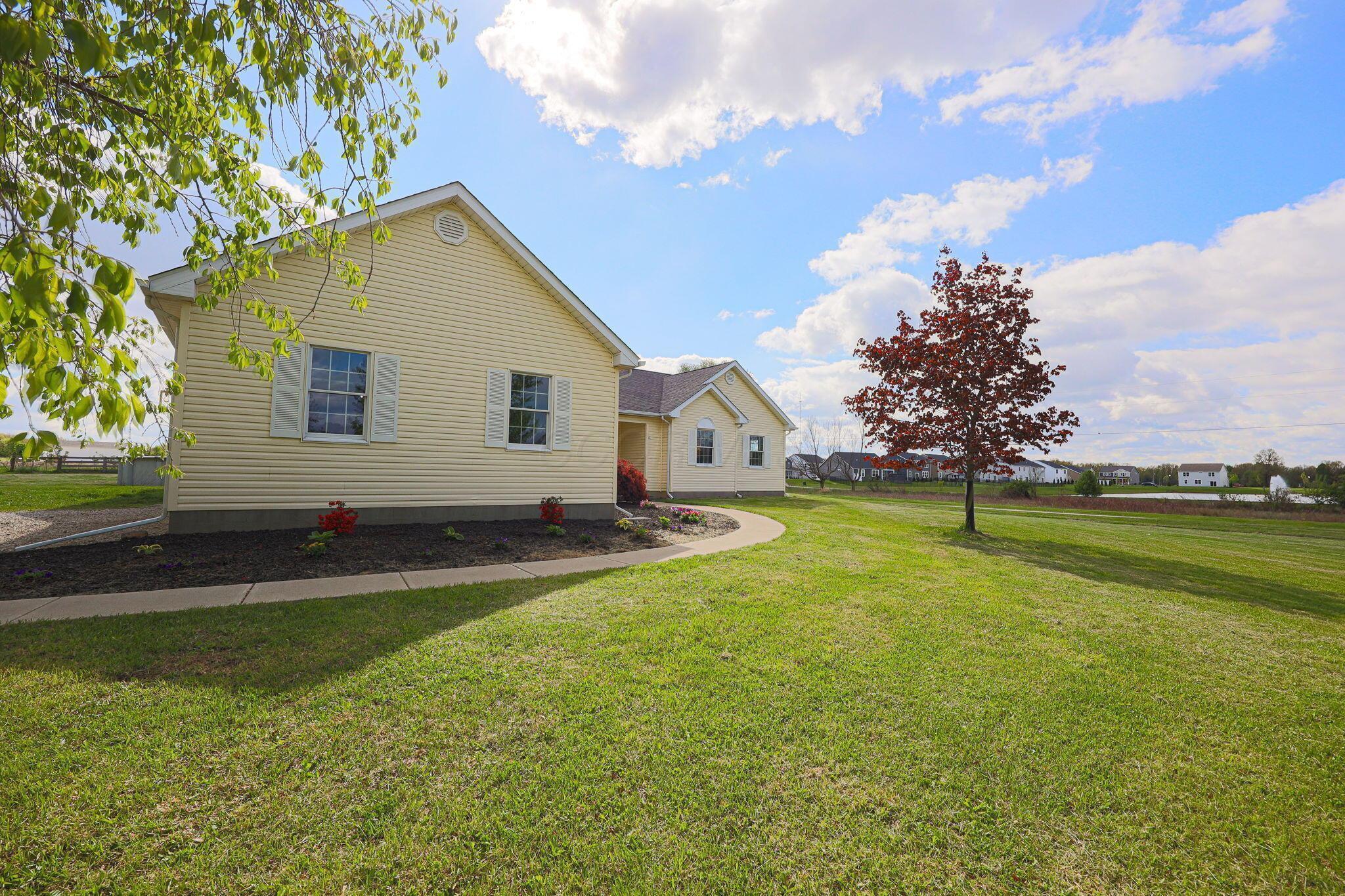 1155 South Three B's & K Road Galena, OH 43021 - Photo 2 of 44
