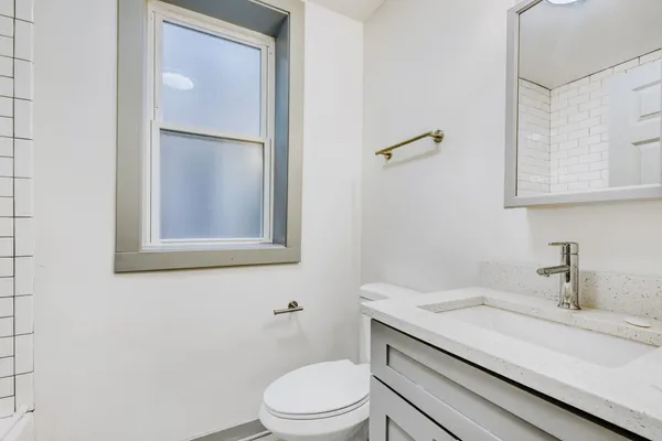 $550,000 | 7953 South Essex Avenue, Chicago, IL 60617