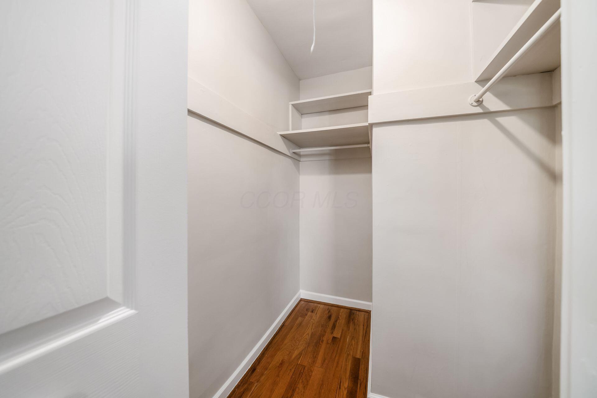 2014 Edgemont Road North Upper Arlington, OH 43212 - Photo 38 of 55 Bedroom #3 Closet