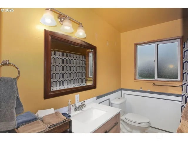 $349,000 | 2245 36th Avenue, Longview, WA 98632