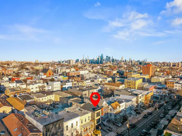 $1,099,000 | 32 Zabriskie Street, Unit 2, Jersey City, NJ 07307