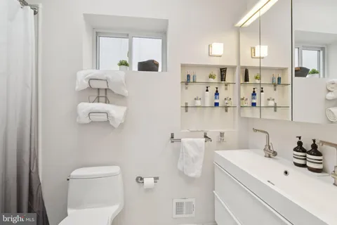 $999,900 | 1514 6th Street Northwest, Washington, DC 20001