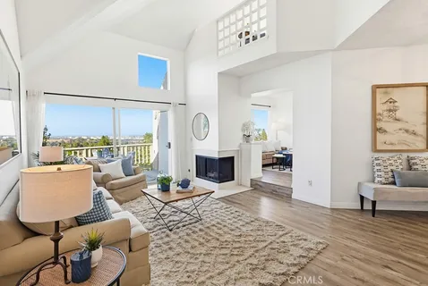 $598,000 | 1450 Brett Place, Unit 305, San Pedro, CA 90732