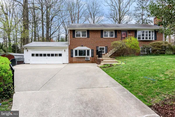 $5,200 | 2271 Providence Street, Falls Church, VA 22043