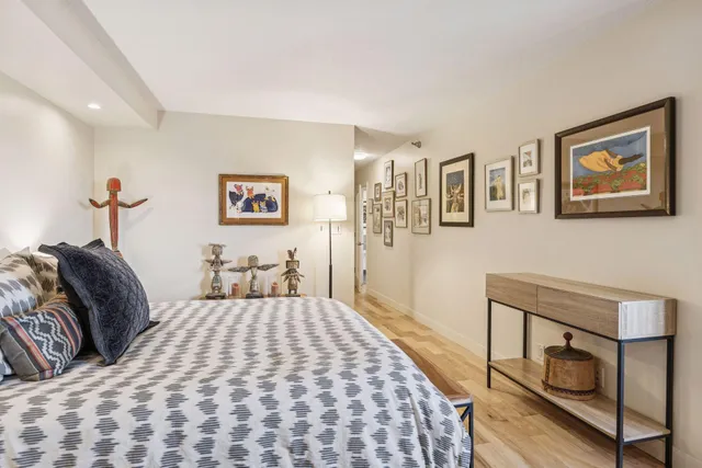 $319,900 | 110 1st Avenue Northeast, Unit F803, Minneapolis, MN 55413