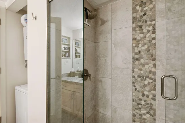 $319,900 | 110 1st Avenue Northeast, Unit F803, Minneapolis, MN 55413