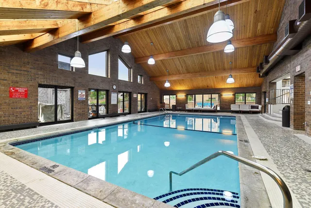 $319,900 | 110 1st Avenue Northeast, Unit F803, Minneapolis, MN 55413