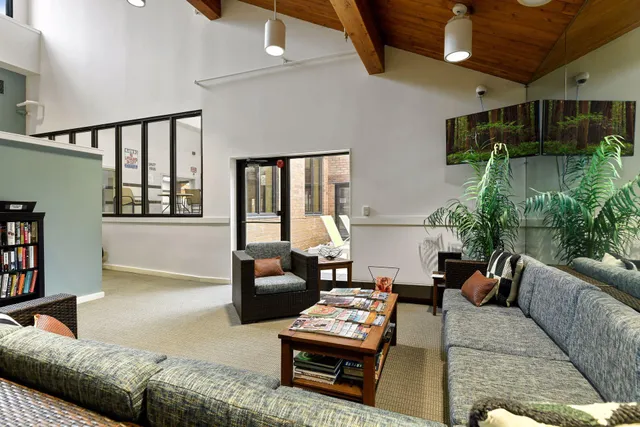 $319,900 | 110 1st Avenue Northeast, Unit F803, Minneapolis, MN 55413