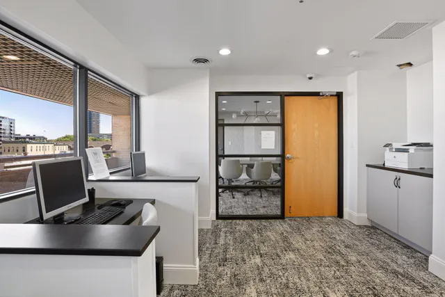 $319,900 | 110 1st Avenue Northeast, Unit F803, Minneapolis, MN 55413