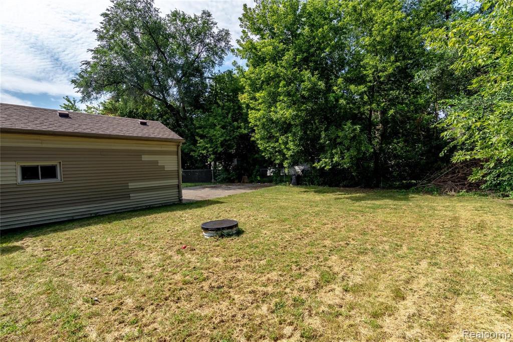 11635 Inkster Road Livonia, MI 48150 - Photo 8 of 20