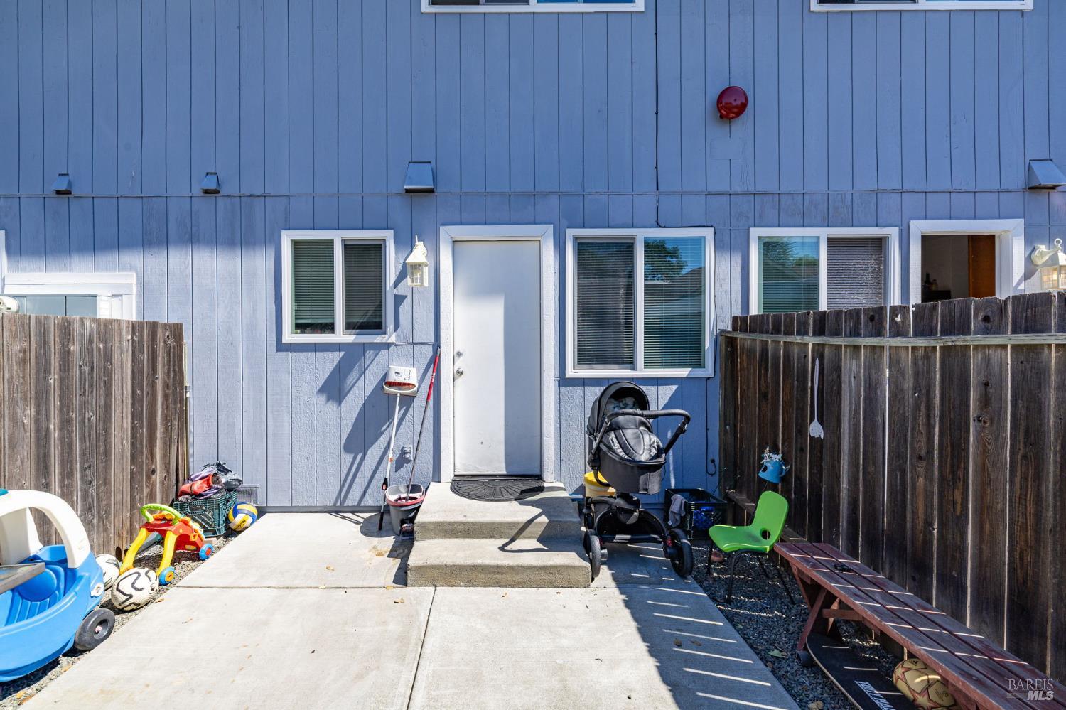 600 Pacific Avenue Santa Rosa, CA 95404 - Photo 27 of 41