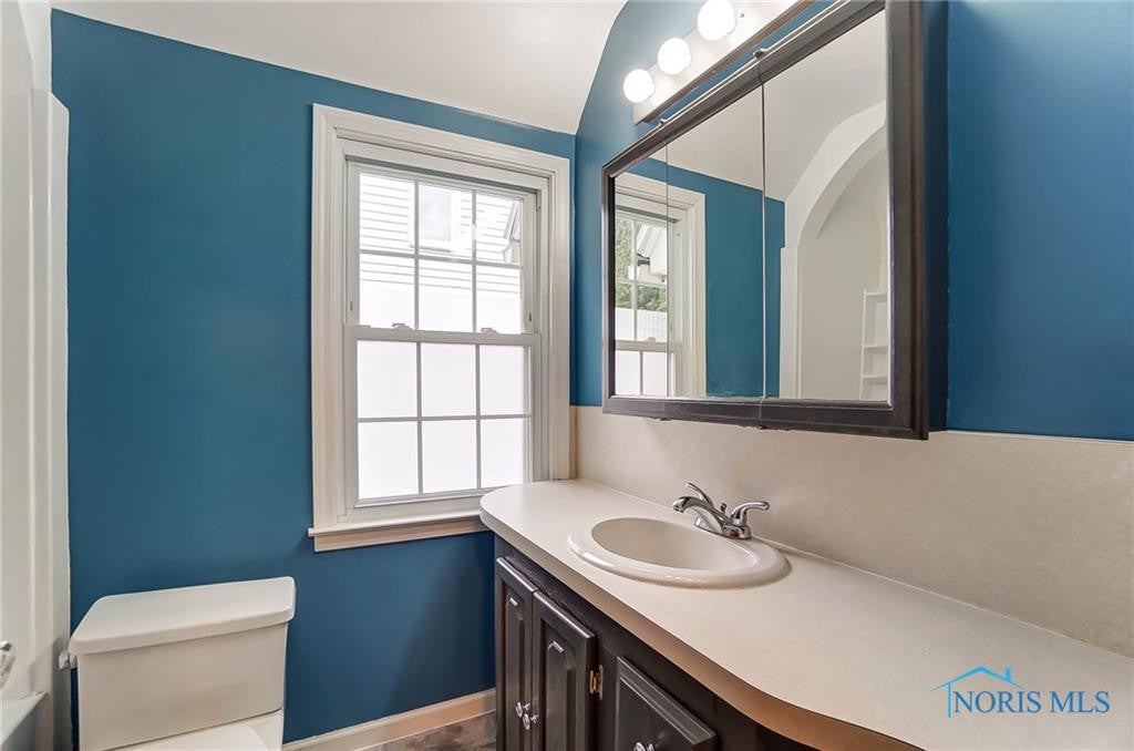 3919 Grantley Road Toledo, OH 43613 - Photo 19 of 38 Photo 19