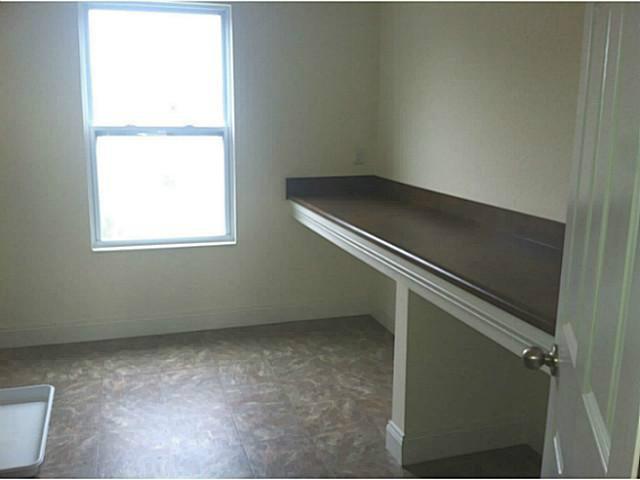 138 Edmonds Drive, Unit 71 Commercial Point, OH 43116 - Photo 7 of 8